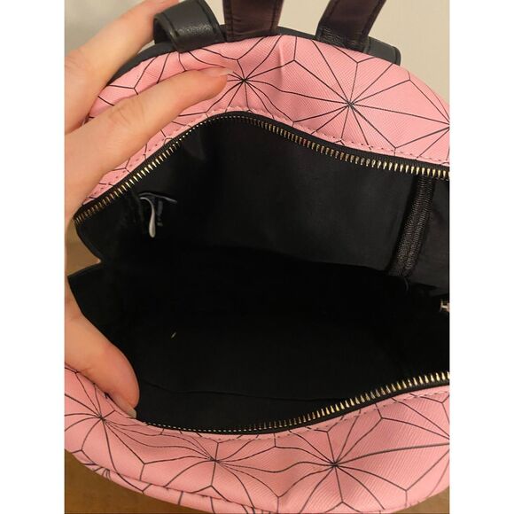 Bioworld Demon Slayer Nezuko Adult Mini Backpack pink - Picture 8 of 11